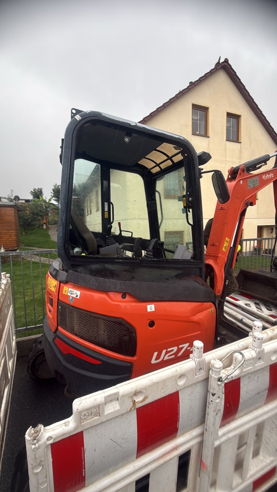 Kubota Minibagger U27